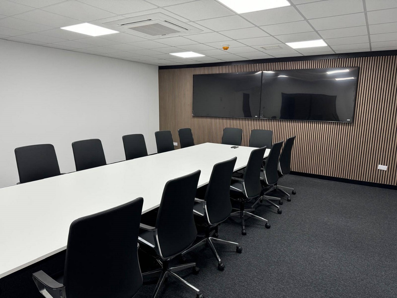 DELPHI ACADEMY BOARDROOM 2