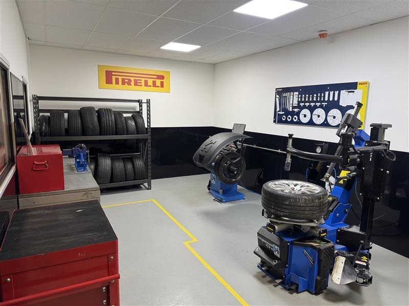 DELPHI ACADEMY PIRELLI