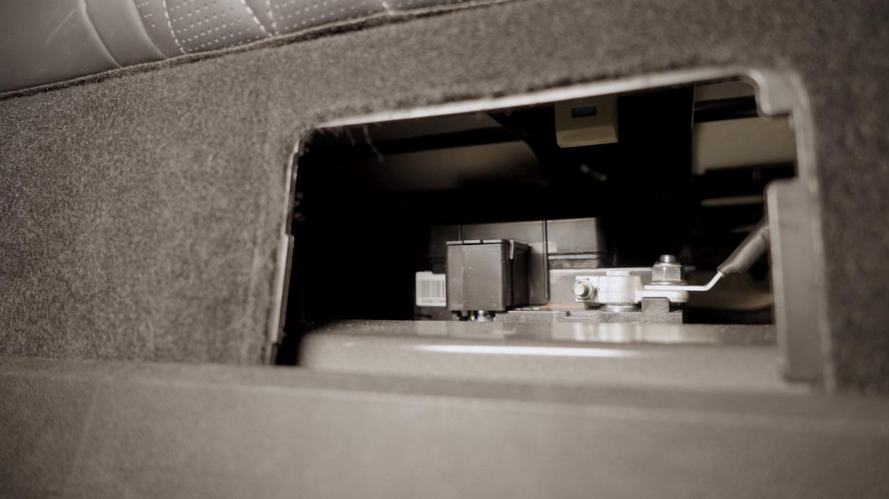 How to complete a 12V Li-ion EV battery check | Masters of Motion