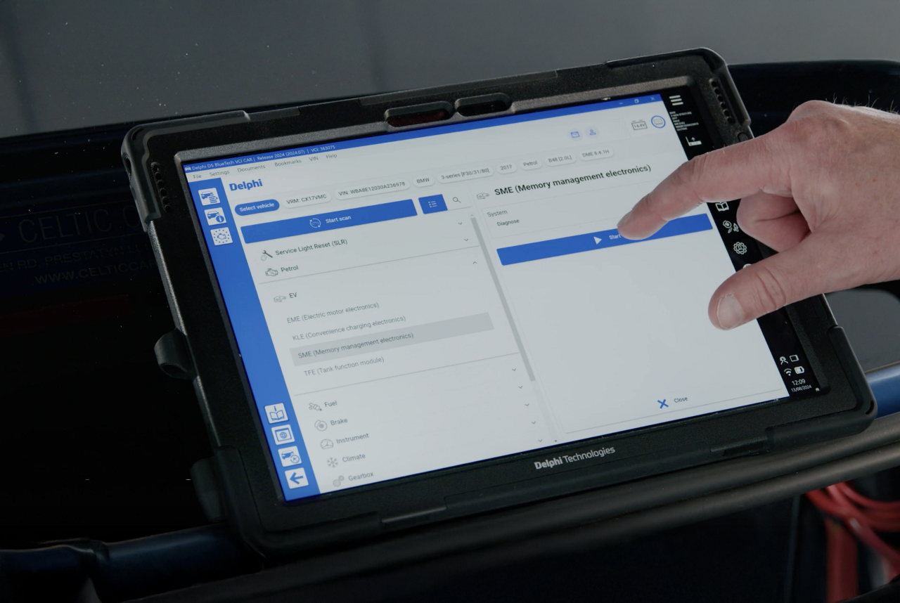 How to power down the HV on BMW 330e | Masters of Motion