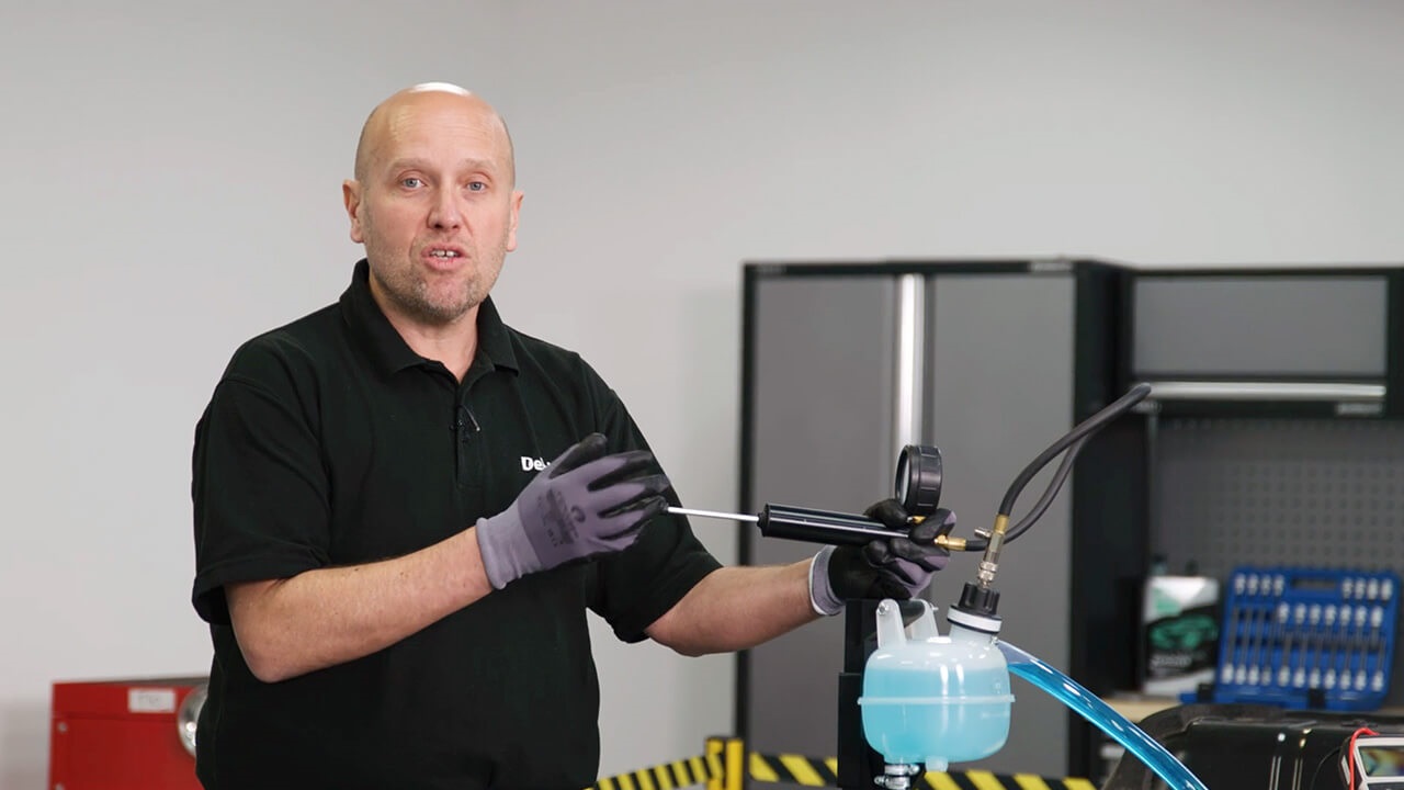 Testing a KIA high-voltage battery cooling system | Masters of Motion