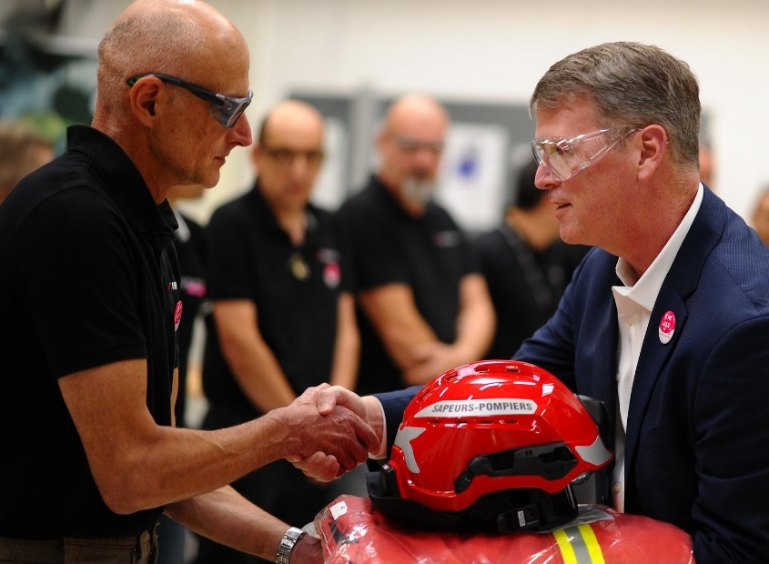 PHINIA CEO safety awards