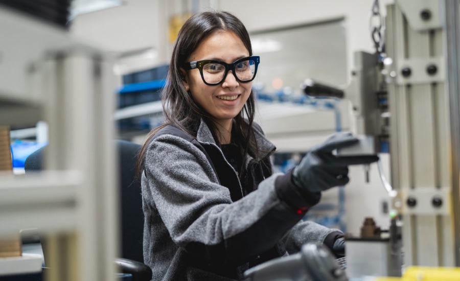 PHINIA Colleague happy at work